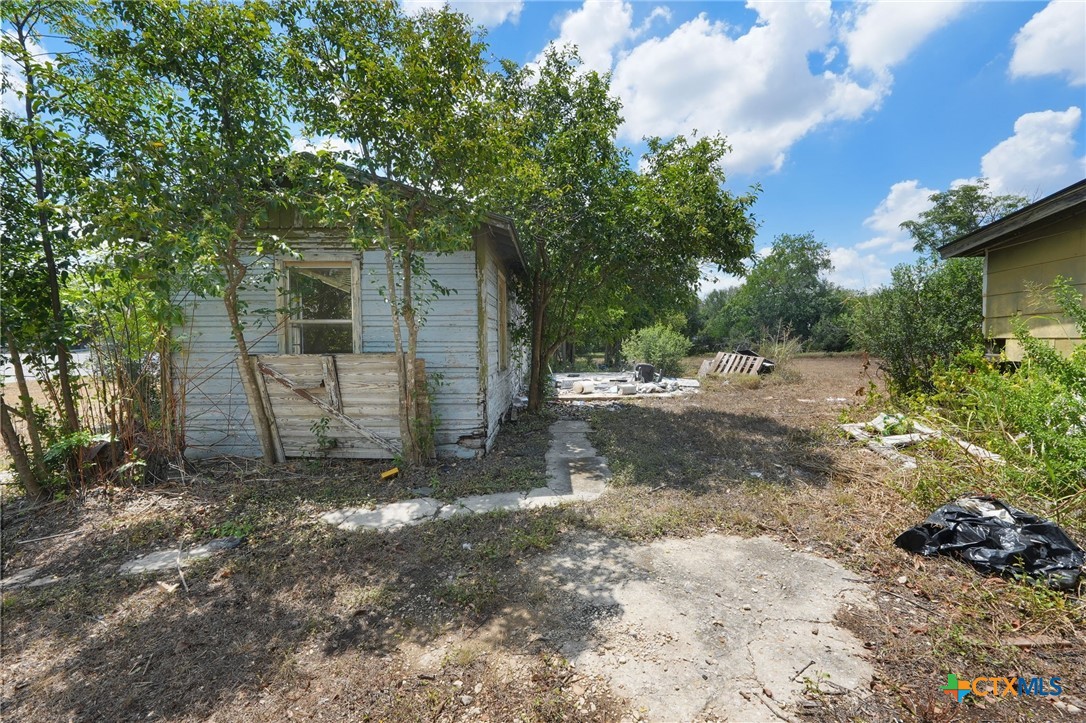 main property photo 14