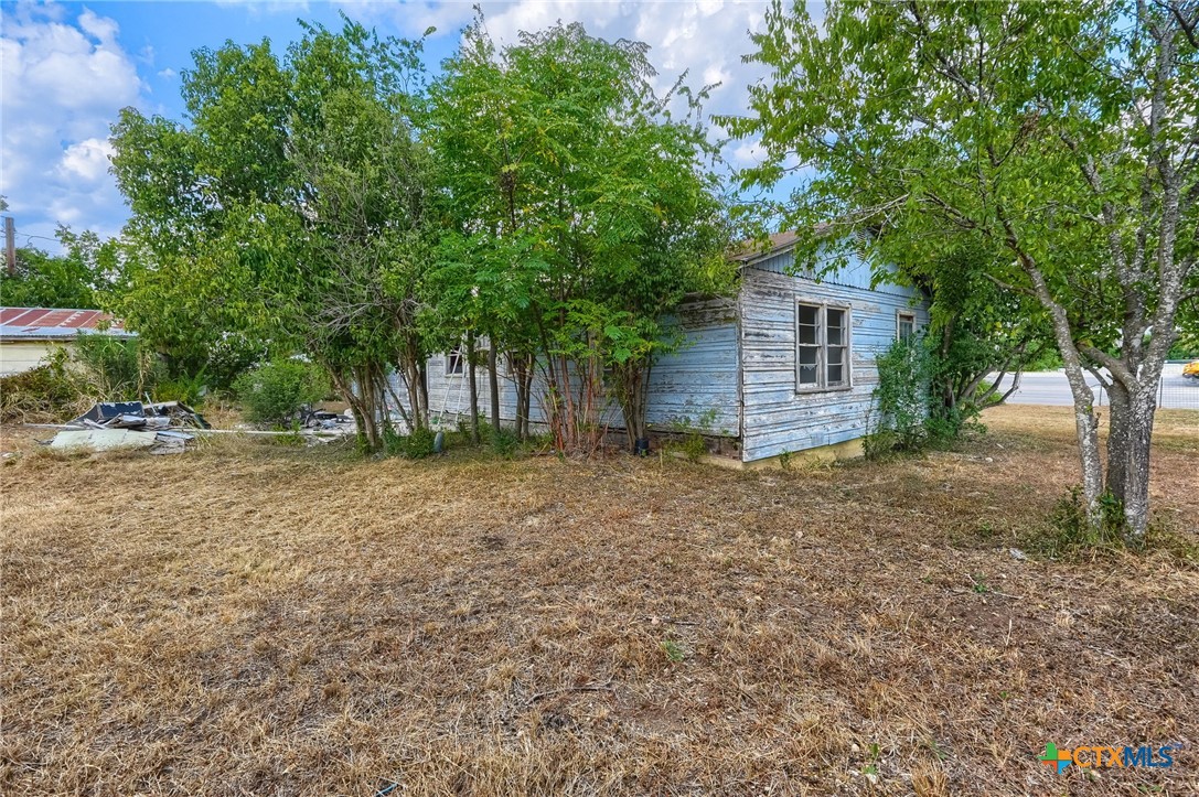main property photo 4