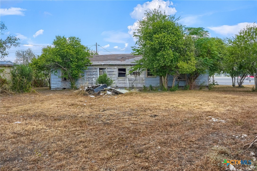main property photo 9