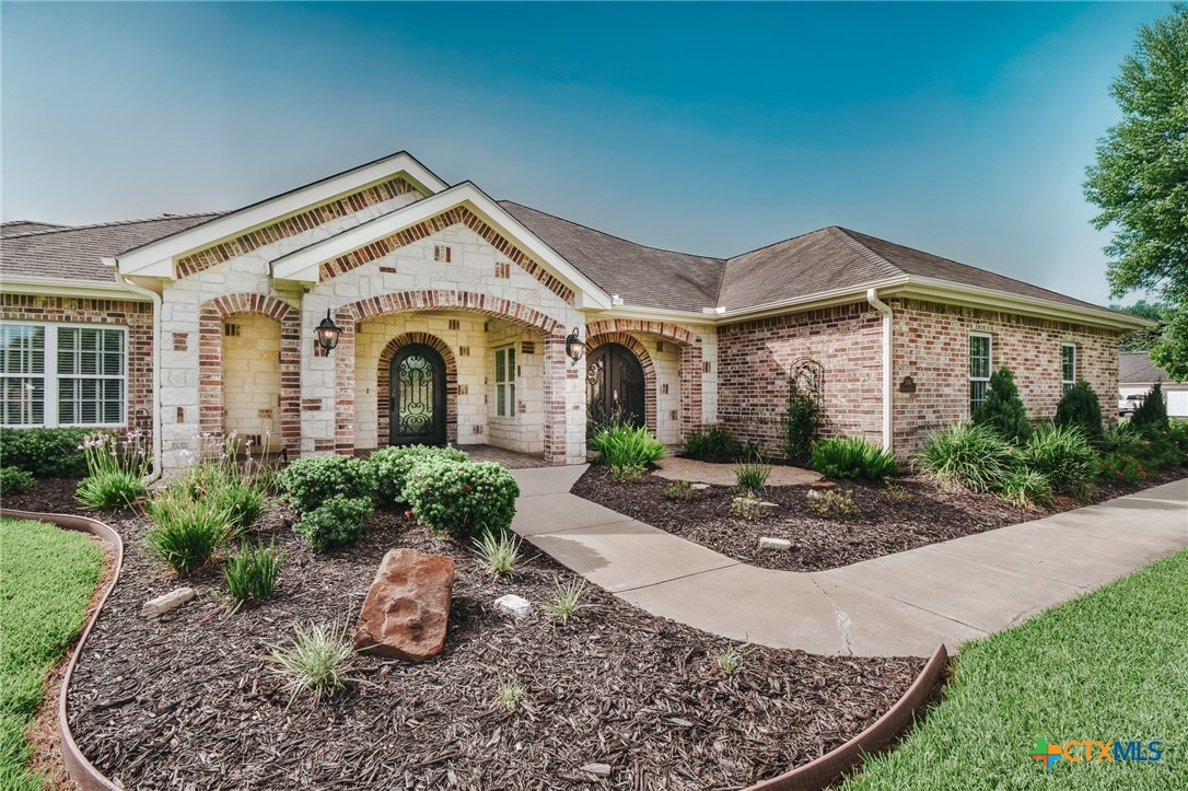 main property photo 0