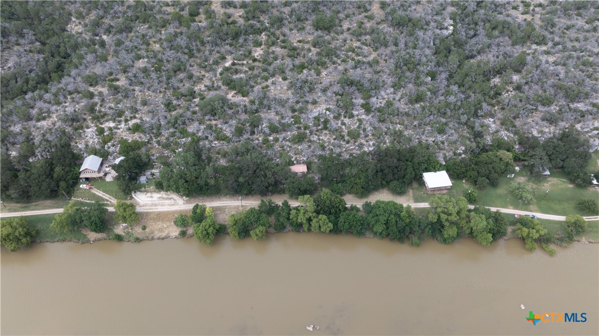 main property photo 37