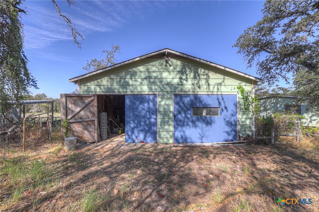 main property photo 8