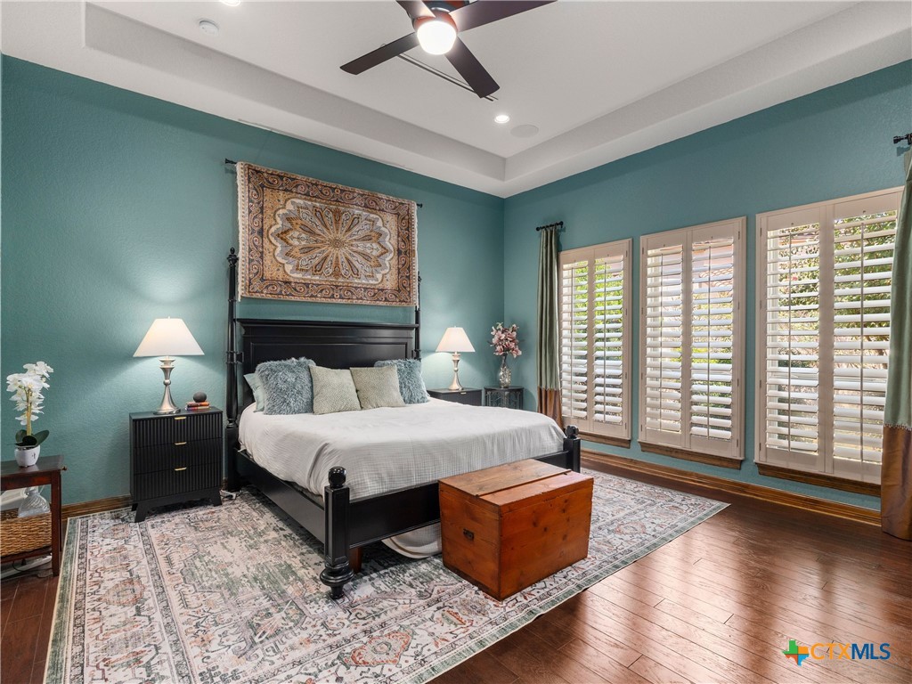 main property photo 16
