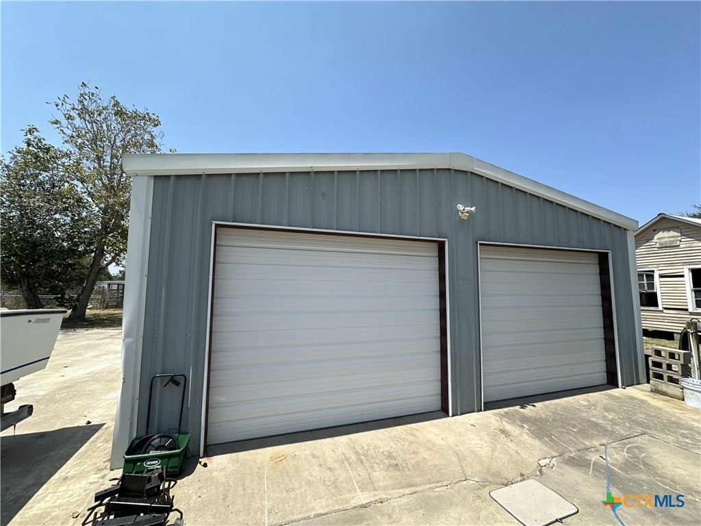 main property photo 10