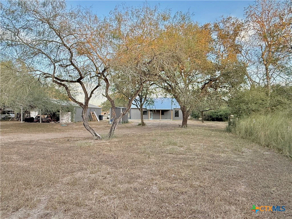 main property photo 32