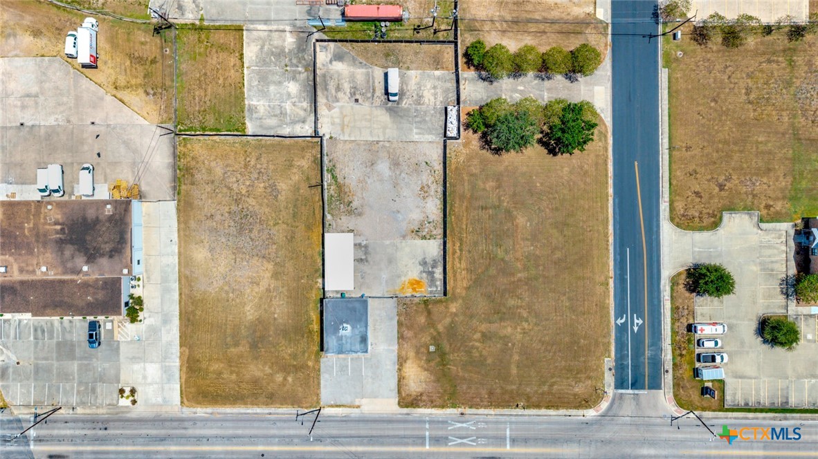 main property photo 12