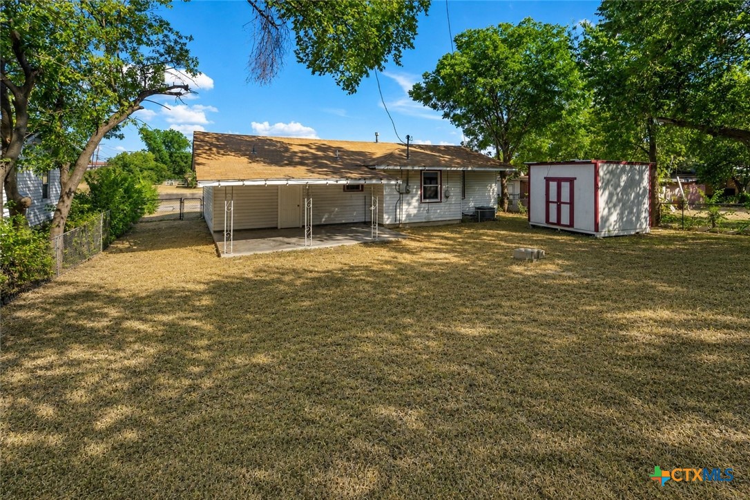 main property photo 20