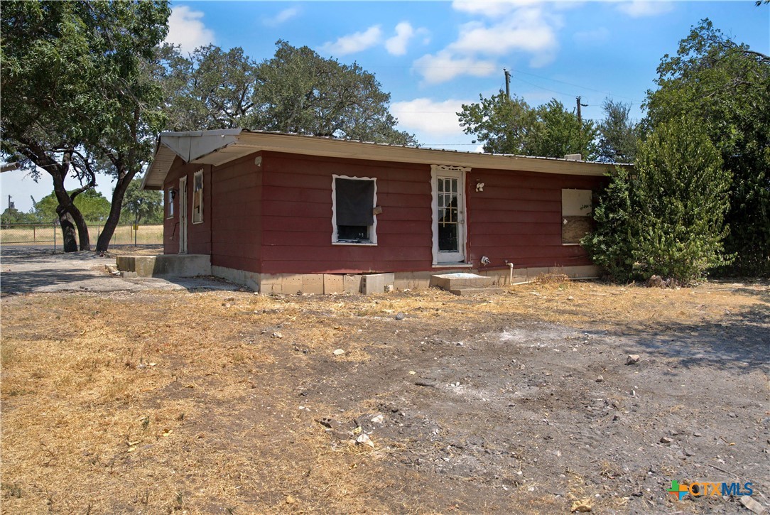 main property photo 7