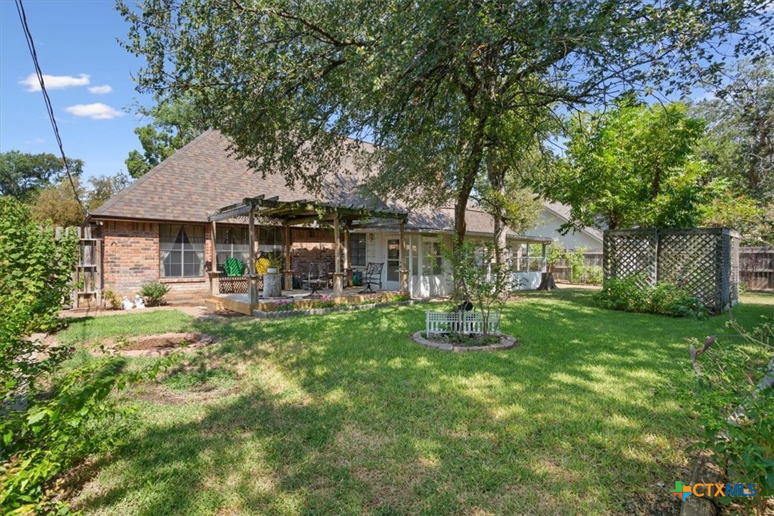 main property photo 36