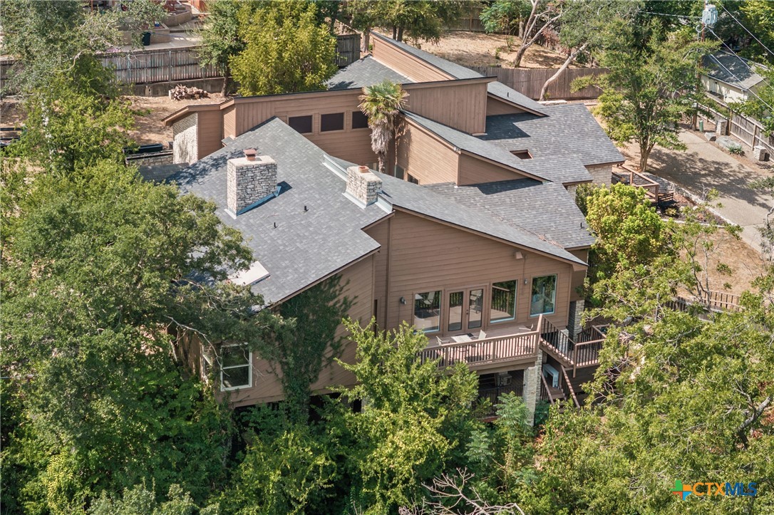 main property photo 41