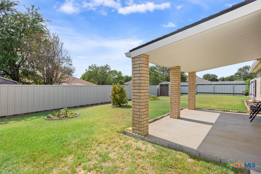 main property photo 33
