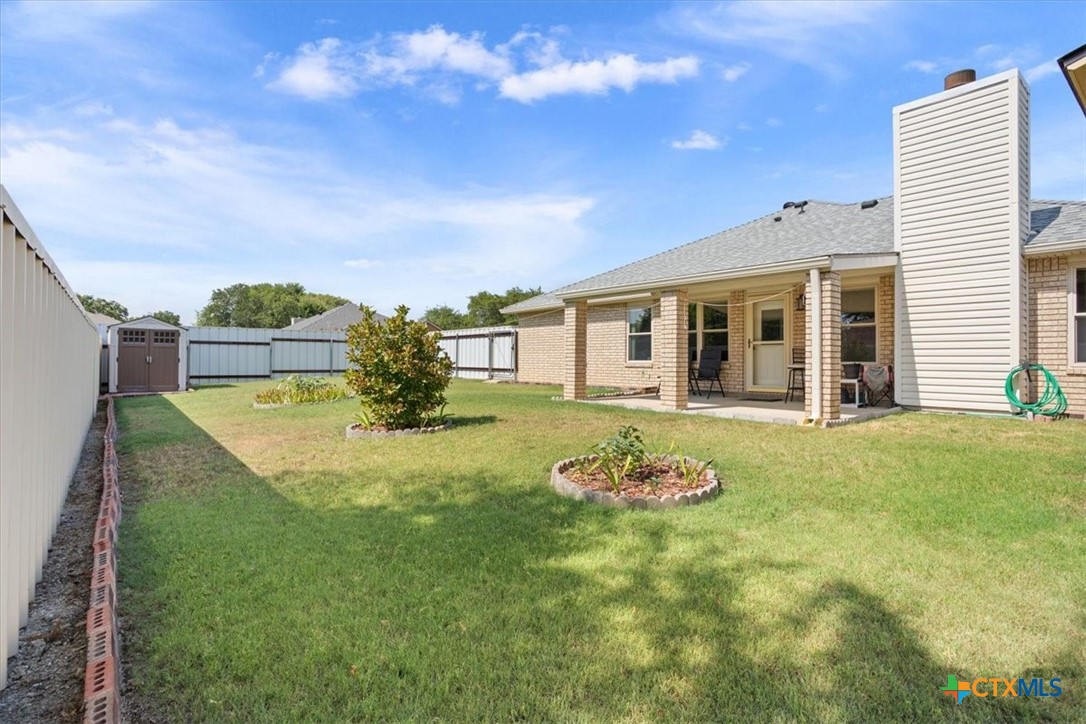 main property photo 34
