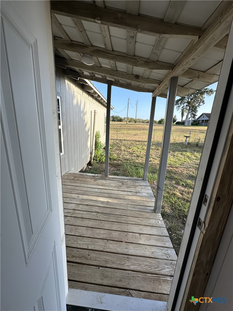 main property photo 6