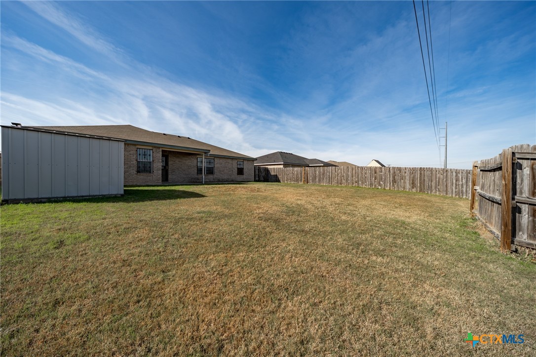 main property photo 25