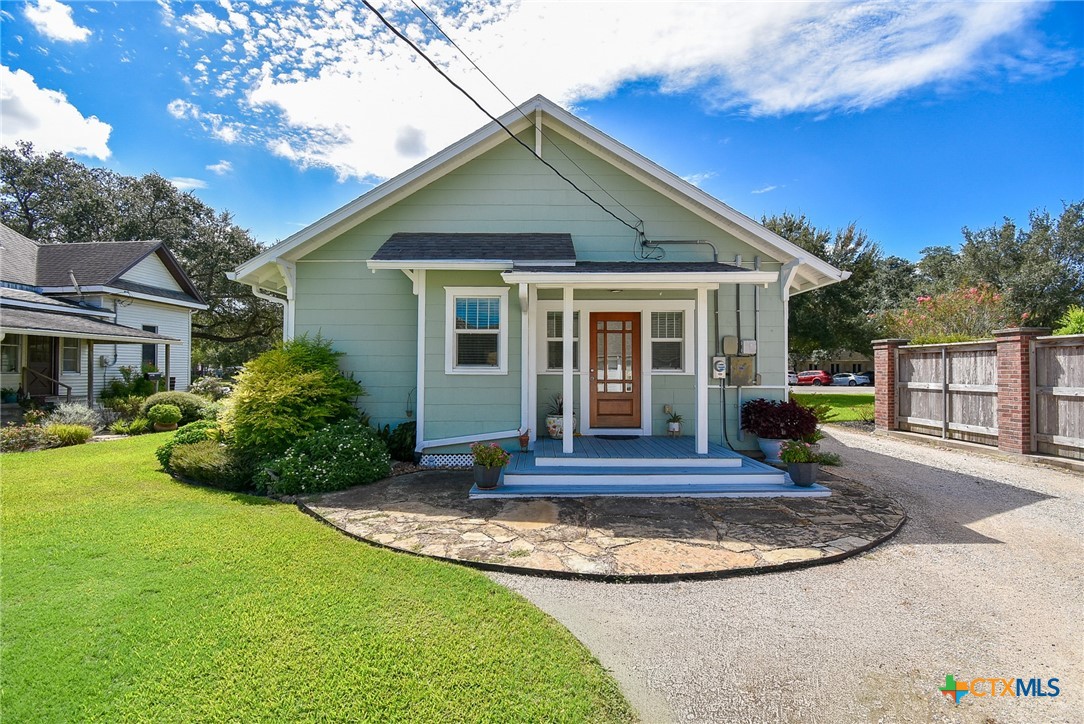main property photo 36
