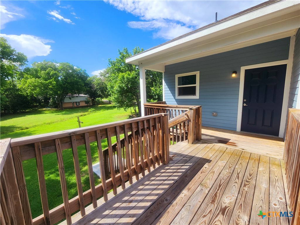 main property photo 22