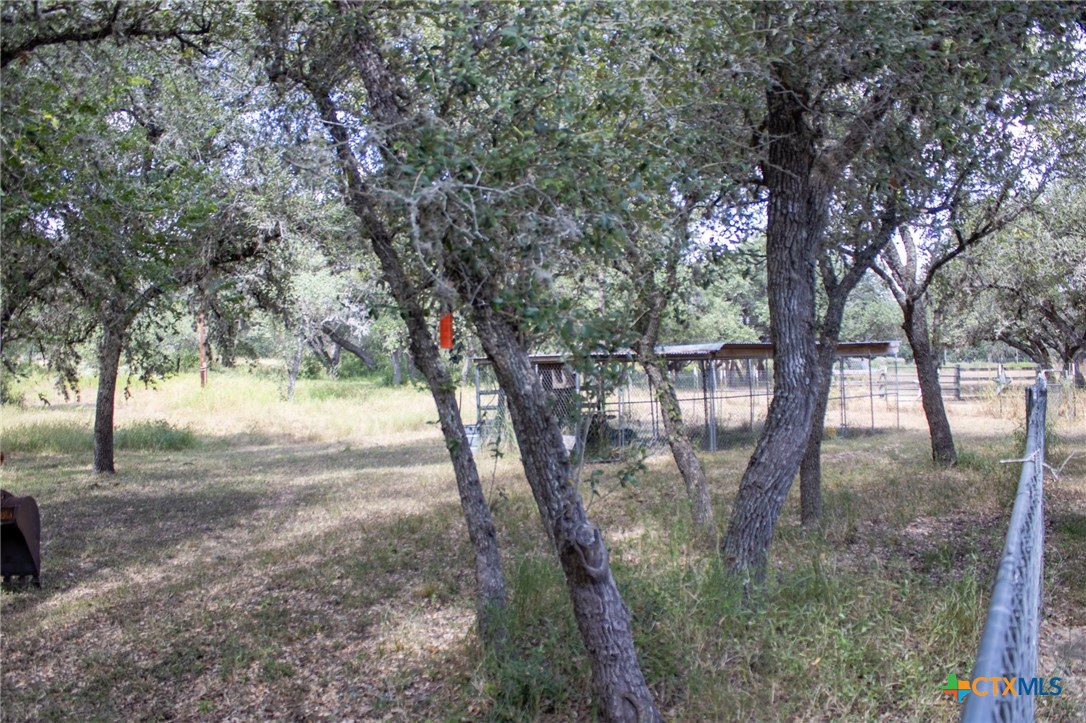 main property photo 16
