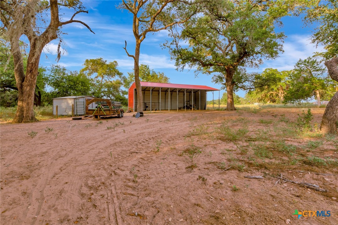 main property photo 23