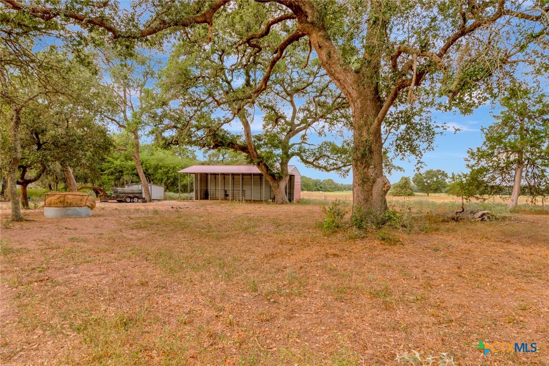main property photo 30