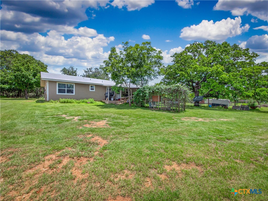 main property photo 31