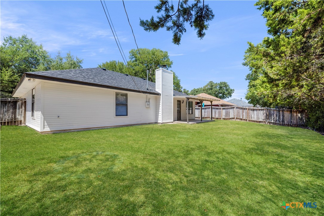 main property photo 26