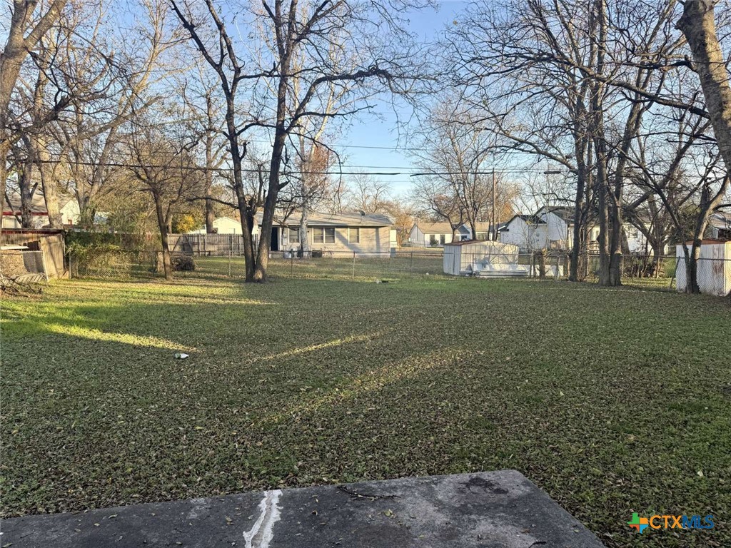 main property photo 17