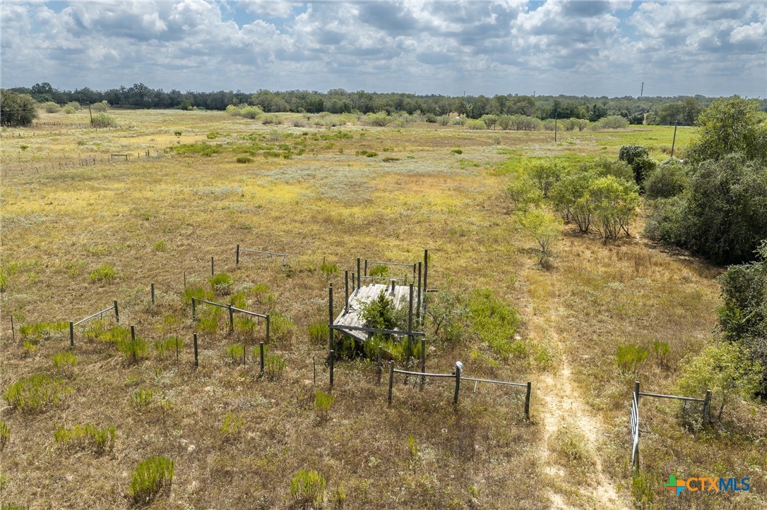 main property photo 10