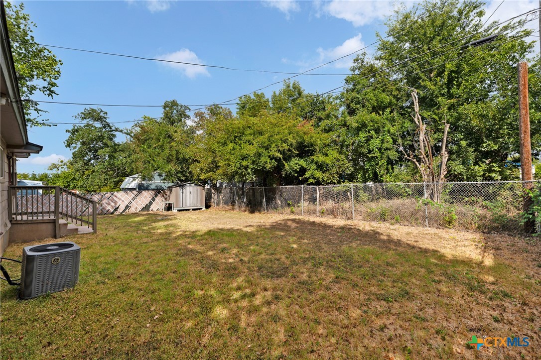 main property photo 16