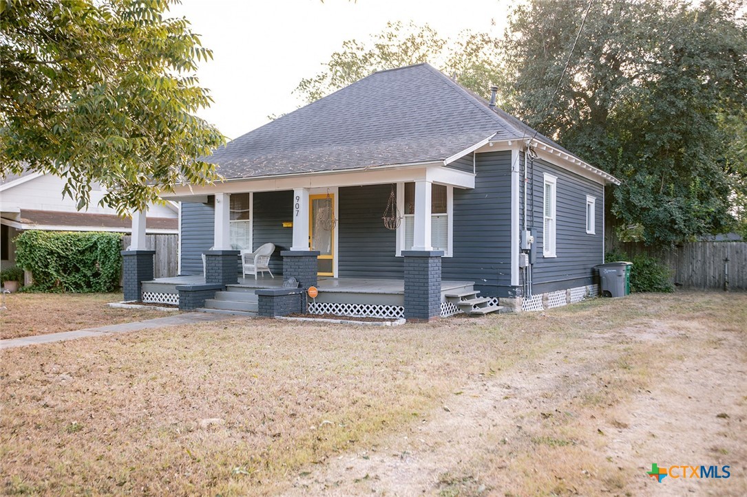 main property photo 3