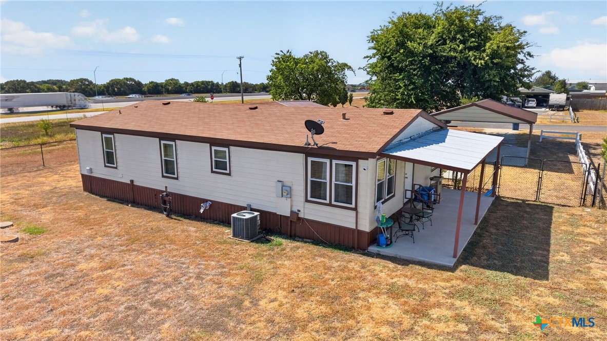 main property photo 5