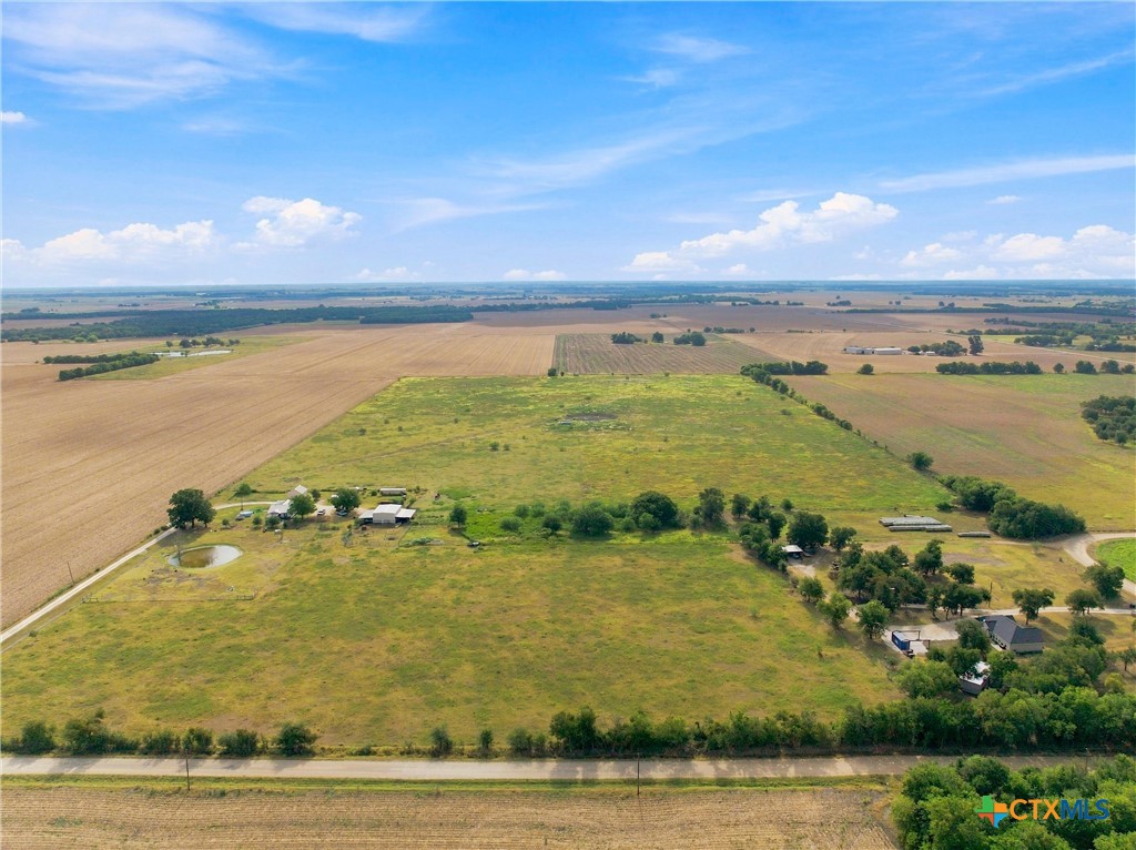 main property photo 19
