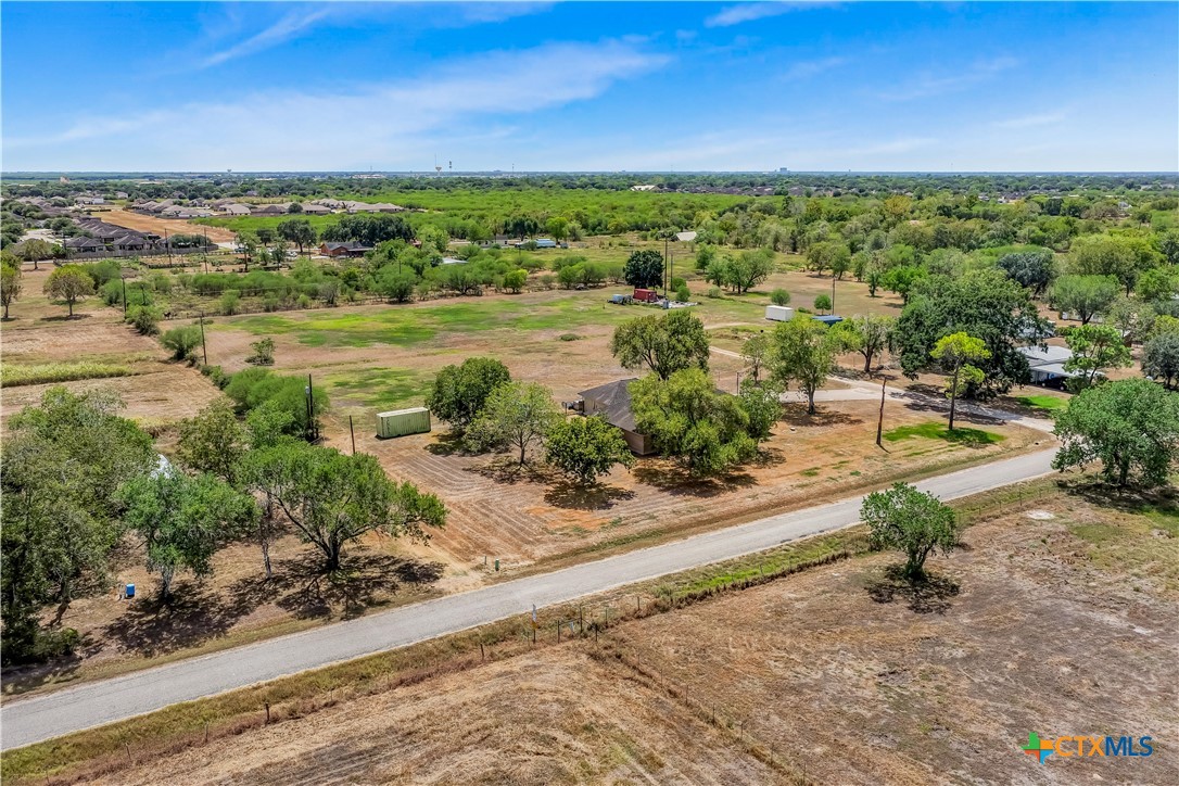 main property photo 39