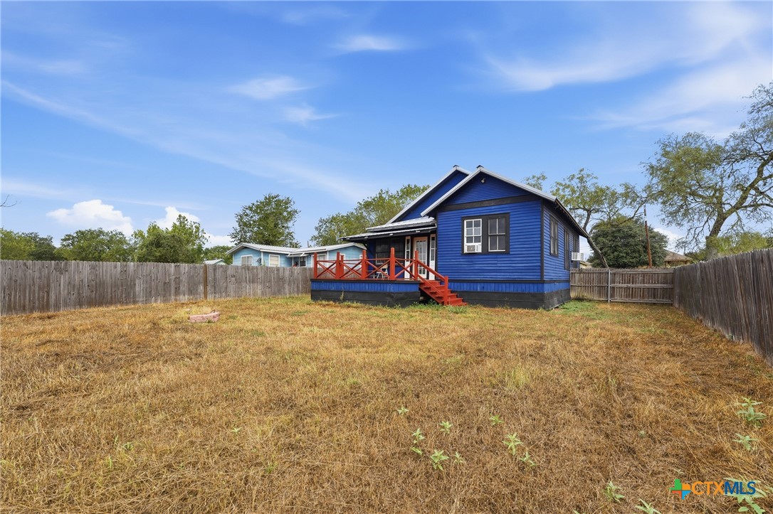 main property photo 29