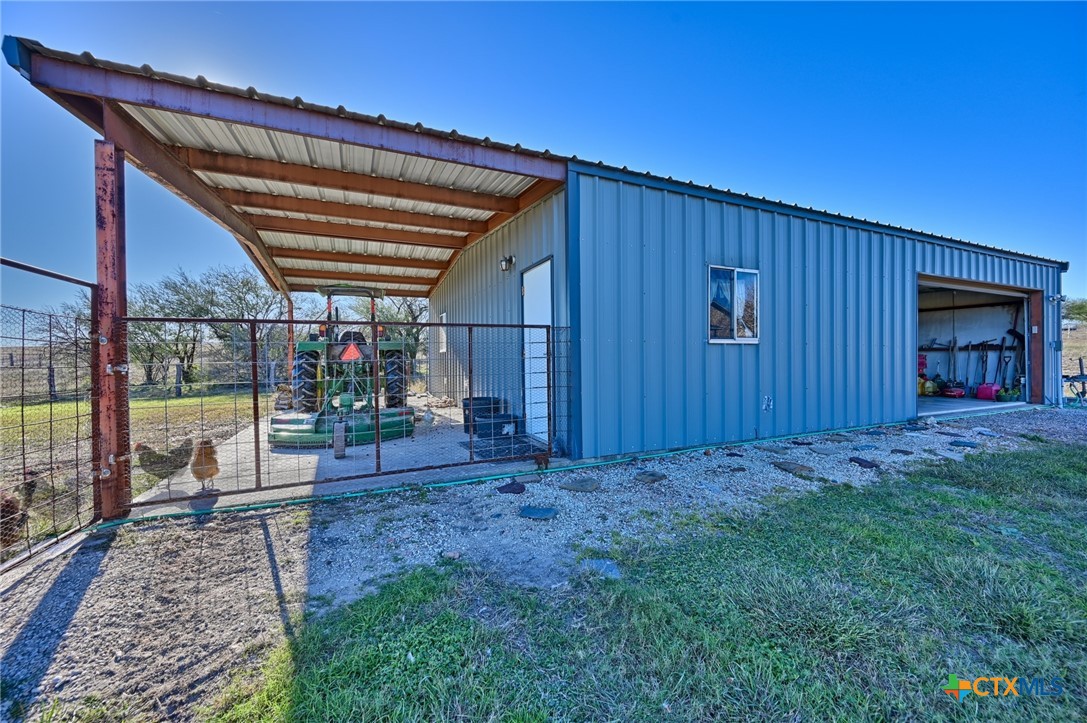 main property photo 26
