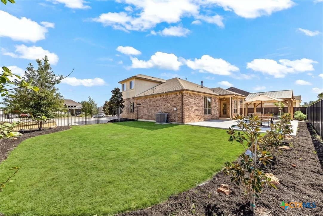 main property photo 38