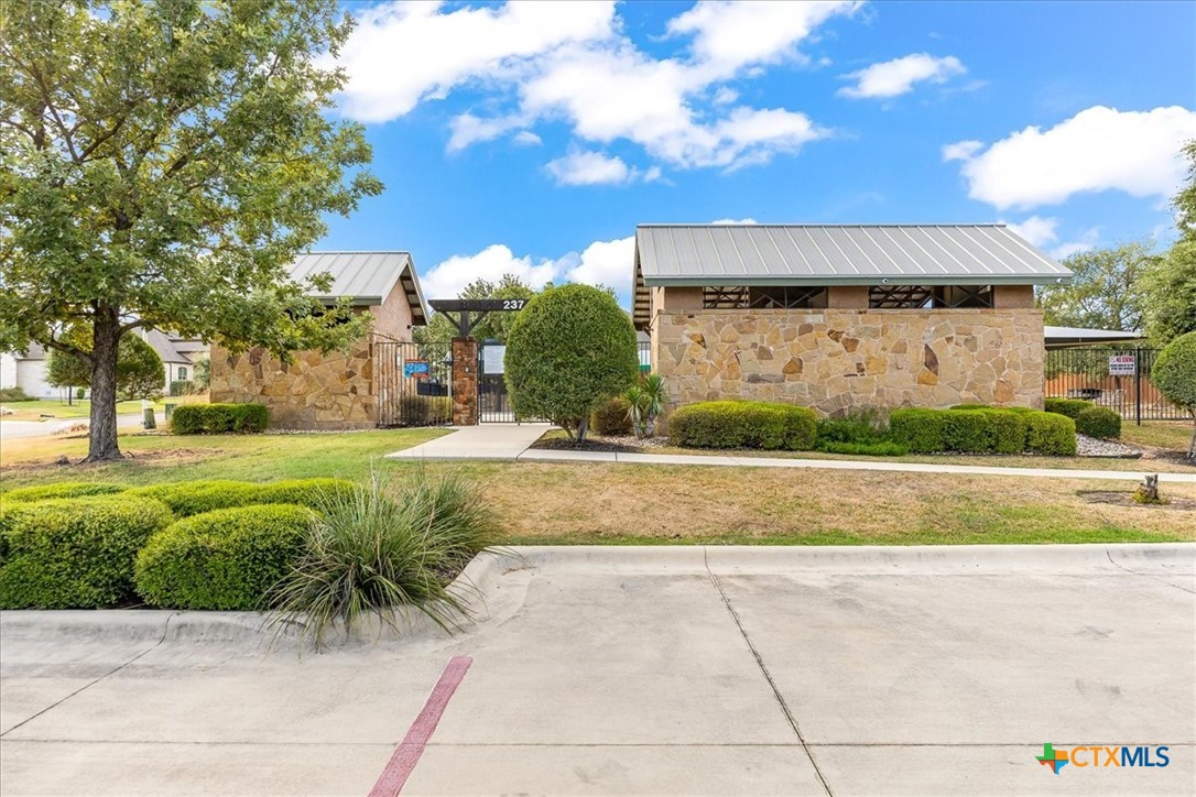 main property photo 45