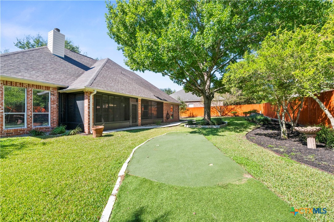 main property photo 5