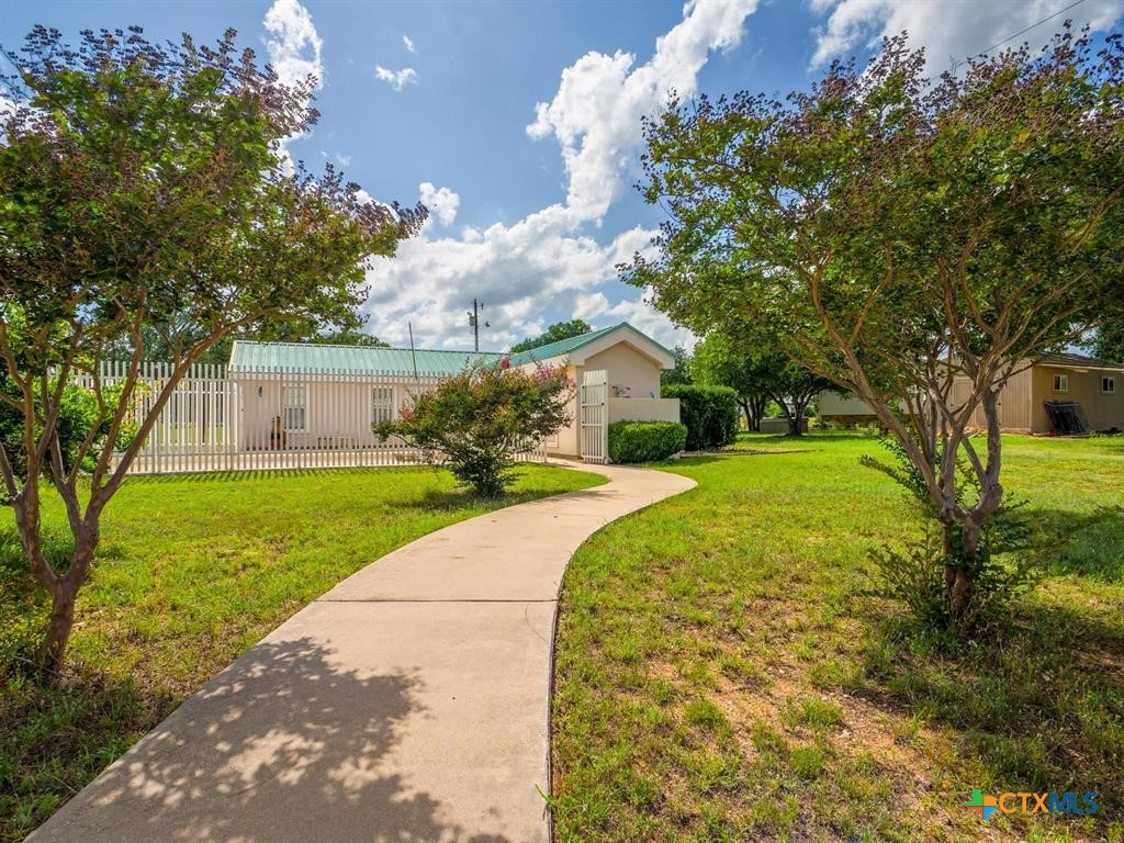 main property photo 24