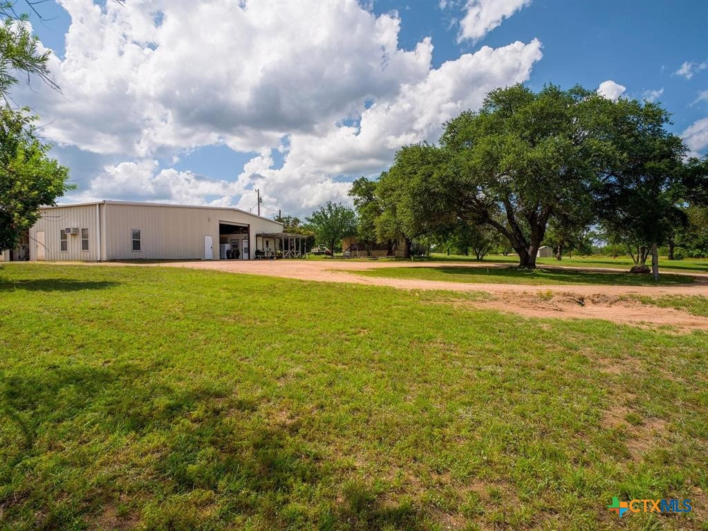 main property photo 6