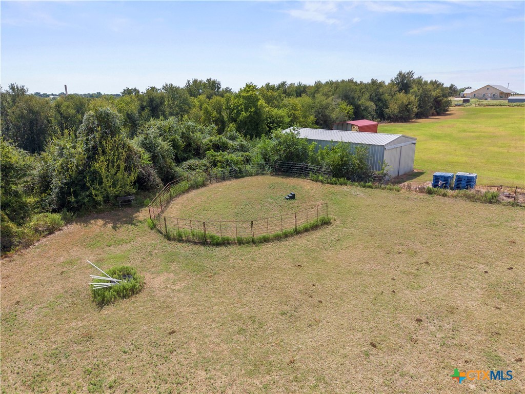 main property photo 10