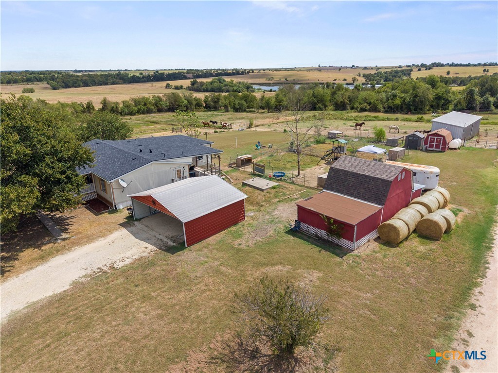 main property photo 13