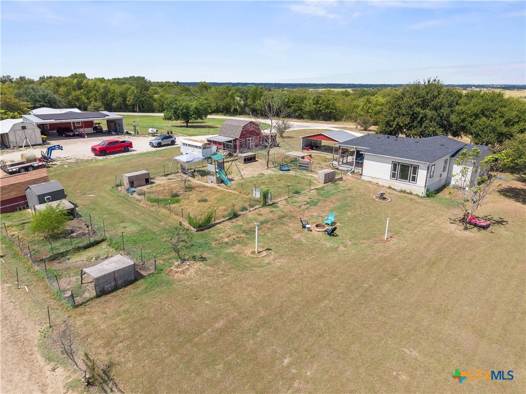 main property photo 8