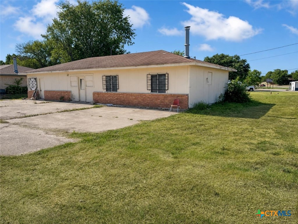 main property photo 1