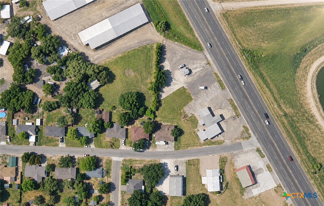 main property photo 5
