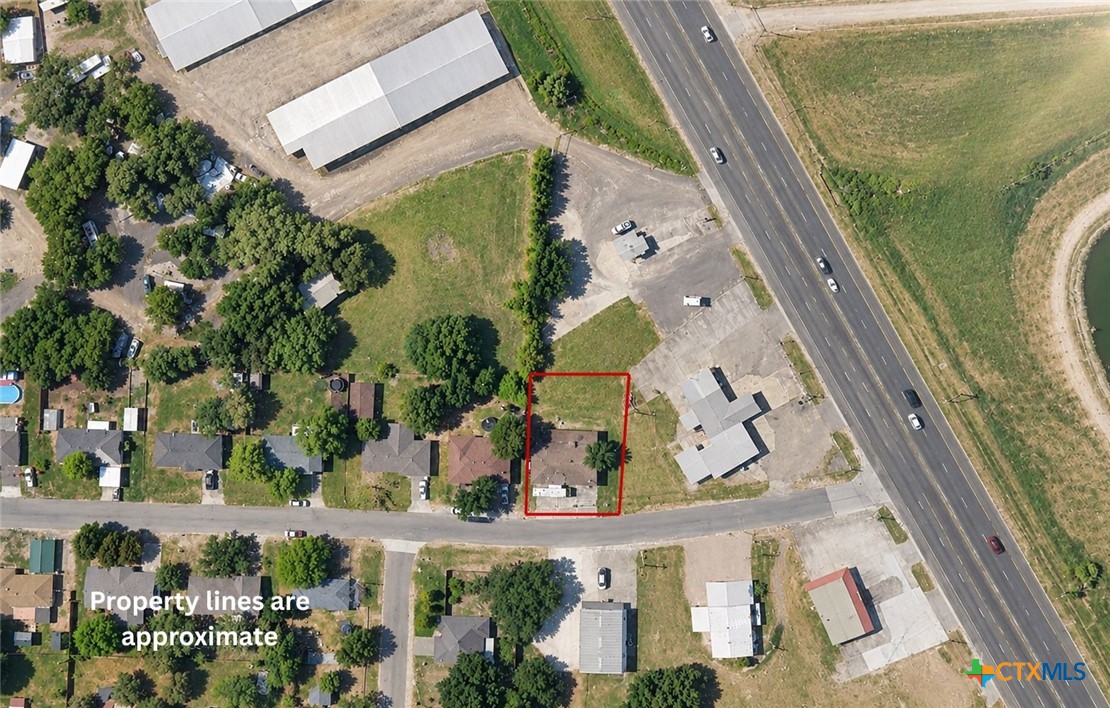 main property photo 6
