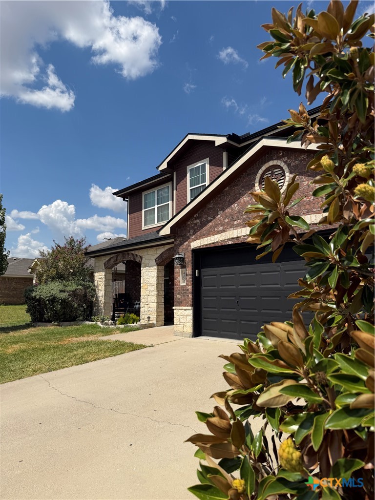 main property photo 4