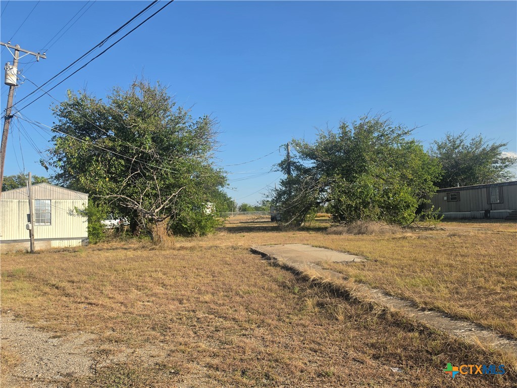 main property photo 14