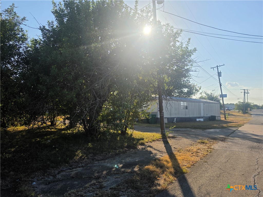 main property photo 19