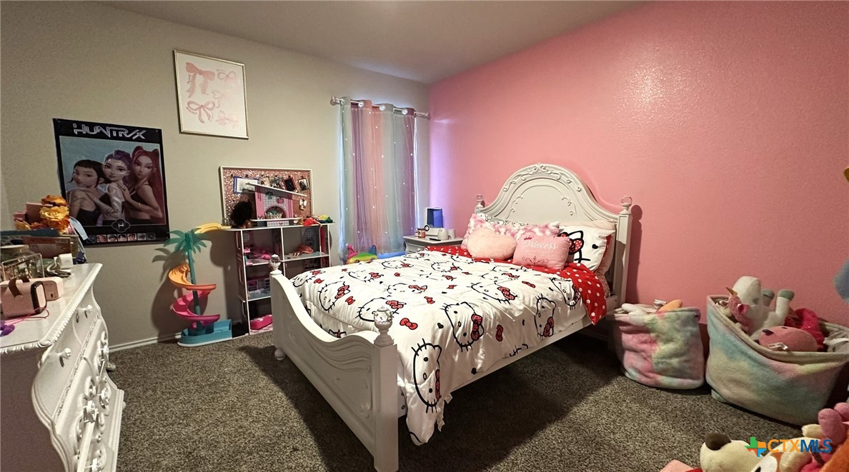 main property photo 11