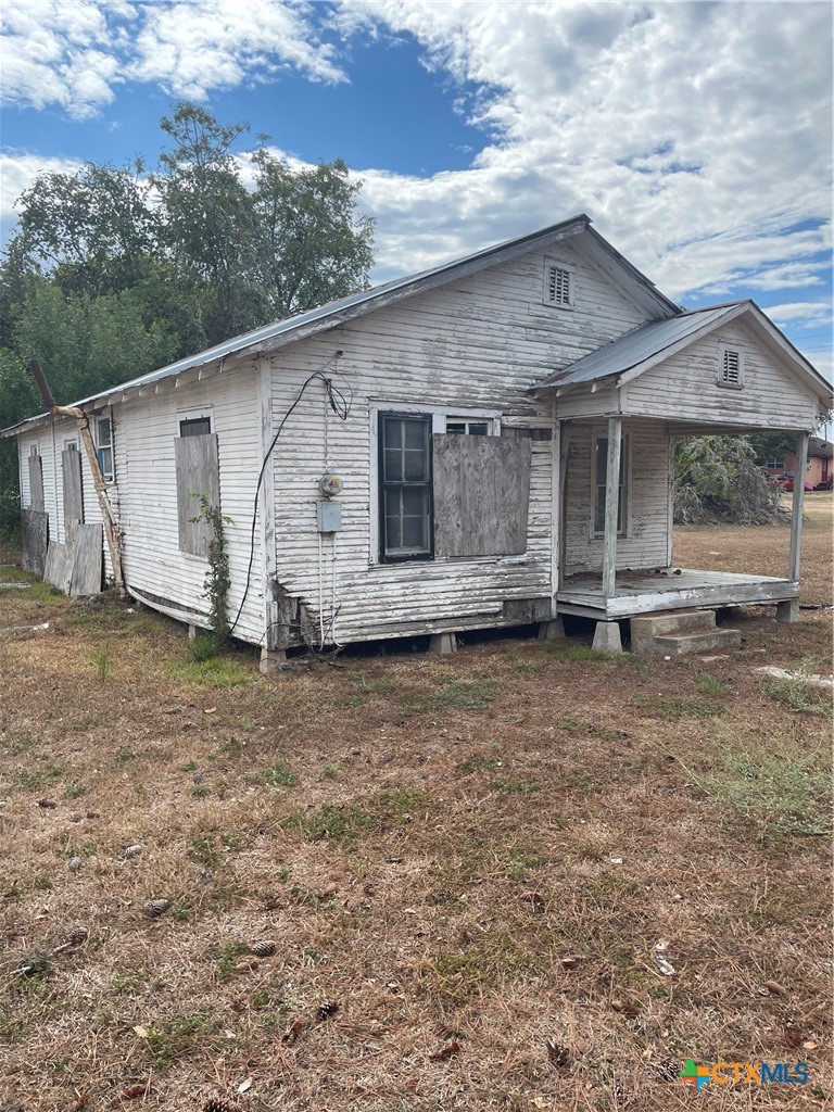 main property photo 3
